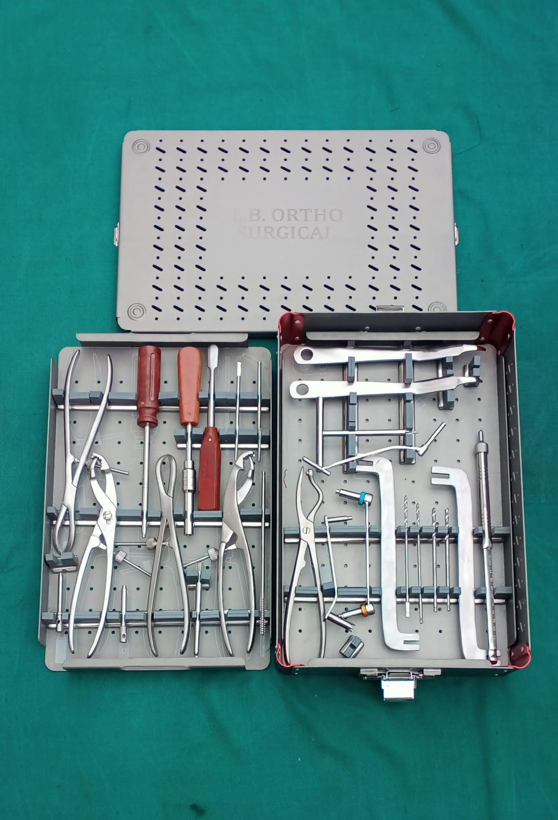 L.B. Ortho Surgical instrument tray set